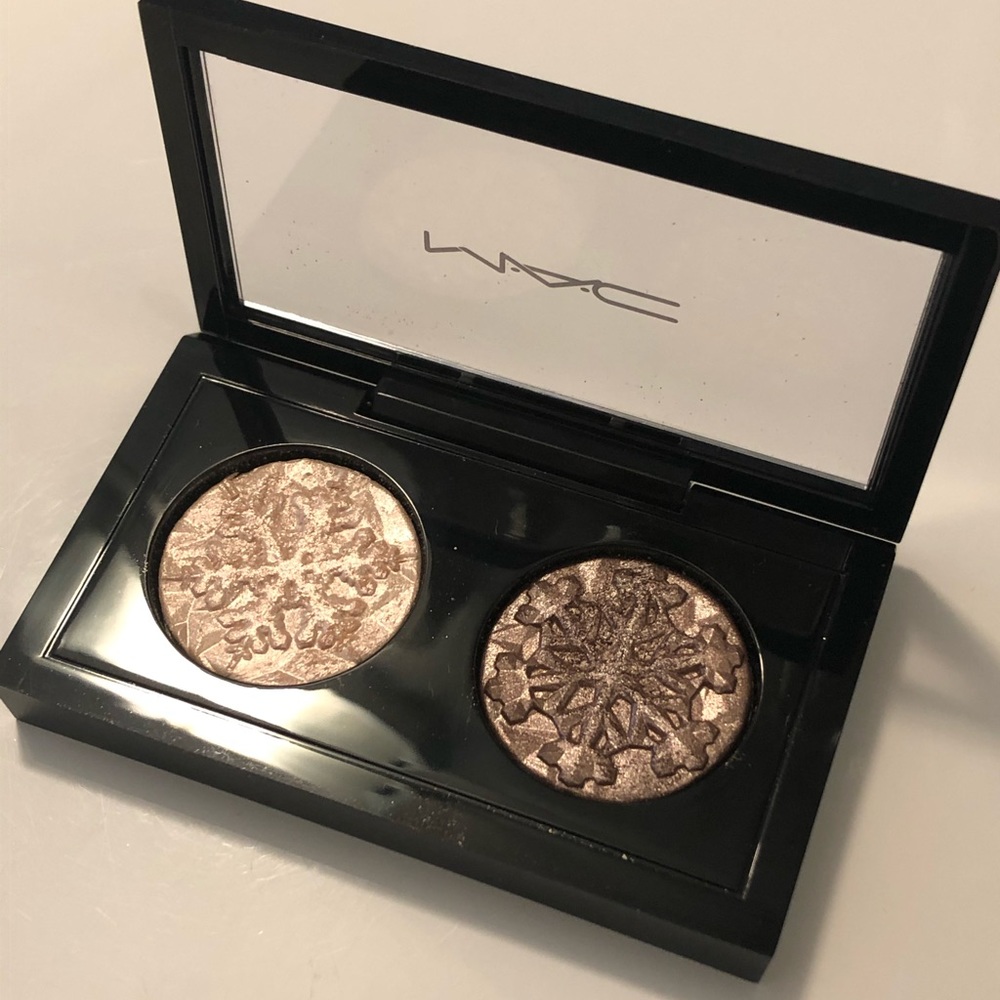 MAC Snowball Holiday Collection Eyeshadow Pallet